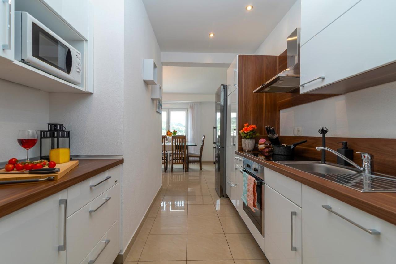 Apartment Angela Trogir Eksteriør bilde