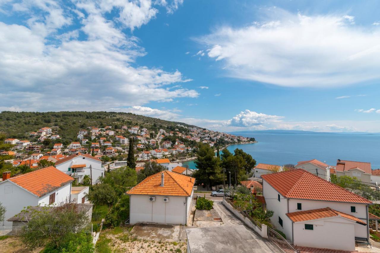 Apartment Angela Trogir Eksteriør bilde